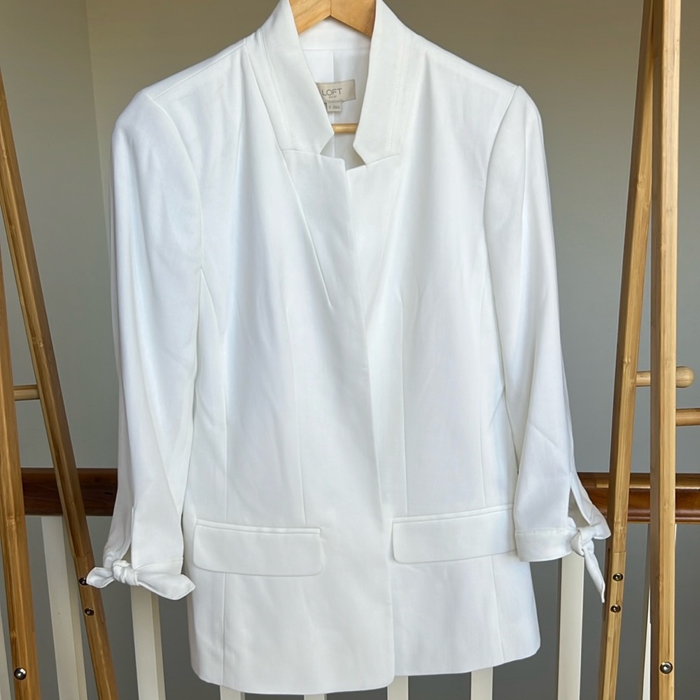 Loft outlet White casual blazer small